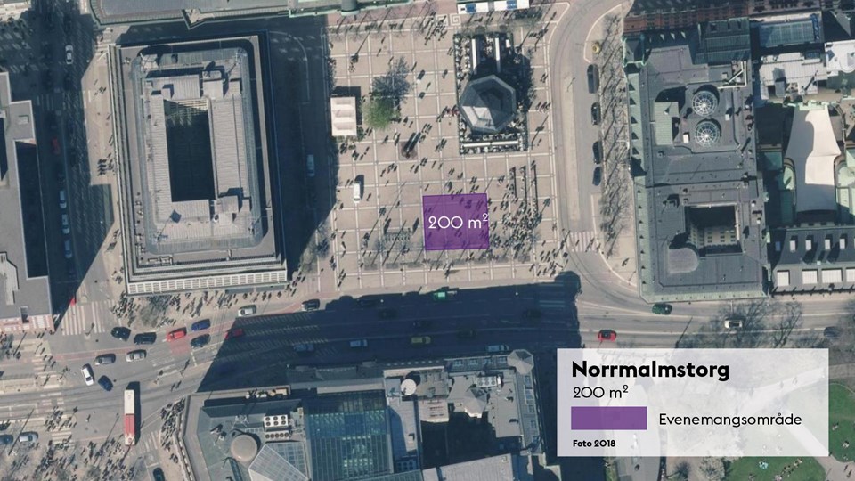 Satellitbild med markering av den 200 kvadratmeter stora evenemangsplatsen på Norrmalmstorg.